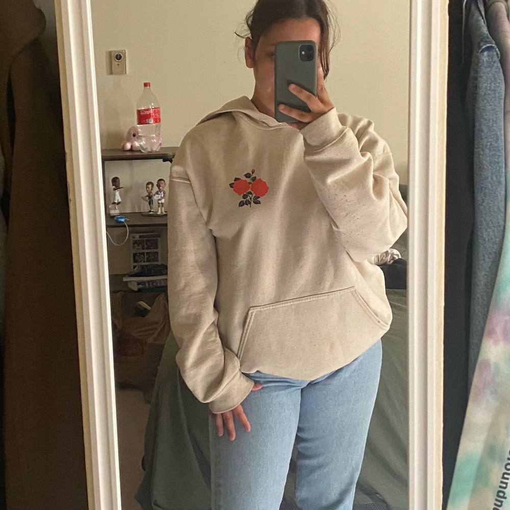 BIG SWEATER
